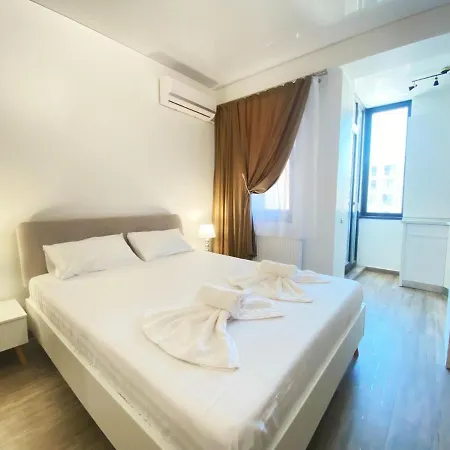 Mamaia Nord Nb アパート
